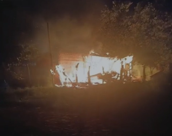 Tragedia en Minga Guazú: Incendio cobra la vida de una mujer de 75 años - ADN Digital