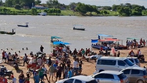 Gran afluencia de bañistas en el puerto y Chaco’i durante Navidad