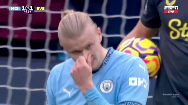 Versus / Manchester City no puede contra el Everton y sigue en crisis