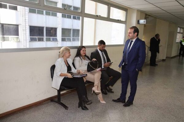 Cámara comprueba abuso procesal de exabogados de Ana Girala para quienes se ratifica sanción