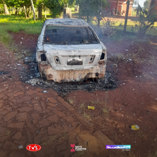 PIRAPÓ: FIESTA TERMINA EN TRAGEDIA, UN HOMICIDIO Y QUEMA DE VEHÍCULO - TVS