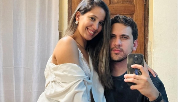 El divertido baile de Dani Vuyk y su novia - Teleshow