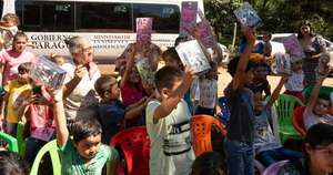 La Nación / Banco de Juguetes llegó a cientos de niños en Navidad y entregará más obsequios en Reyes
