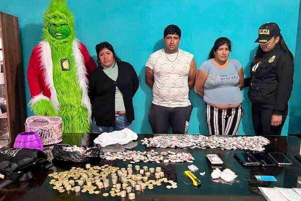 Video: el ‘Grinch’ detiene a vendedores de drogas en Perú - Mundo - ABC Color