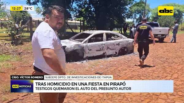 Video: quemaron el auto de un presunto homicida en Pirapó, Itapúa - ABC Noticias - ABC Color