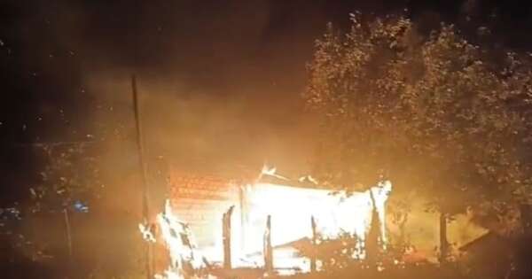 La Nación / Incendio de una casa se cobró la vida de una mujer septuagenaria