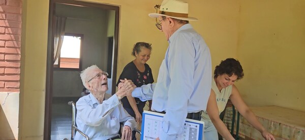 Don Bruno Rosner, único socio fundador de Cooperativa Colonias Unidas, celebró con orgullo sus 101 años