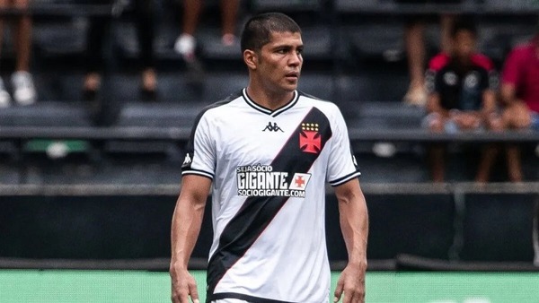 Los detalles de la llegada de Robert Rojas a Olimpia