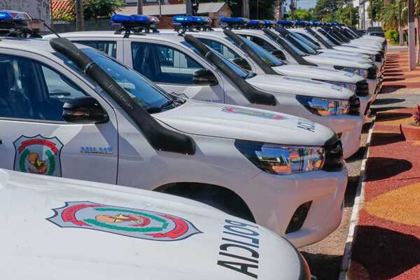Oñeme'ẽ 10 patrullera pyahu polisía Concepción-me g̃uarã, ikatu hag̃uaicha oñemombarete kyhyje'ỹ - .::Agencia IP::.