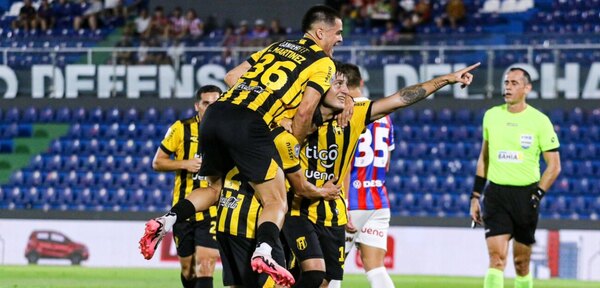 Versus / ¿Cuál es el caso que inhabilitó a Guaraní para fichar?