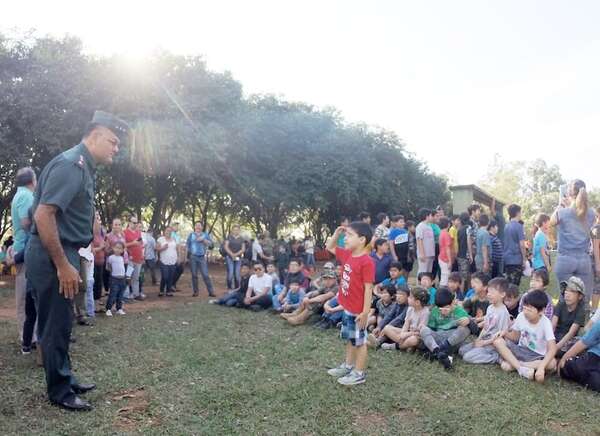 Será “inefectivo para proteger adolescentes” reclutar menores en cuarteles, advierten - Política - ABC Color