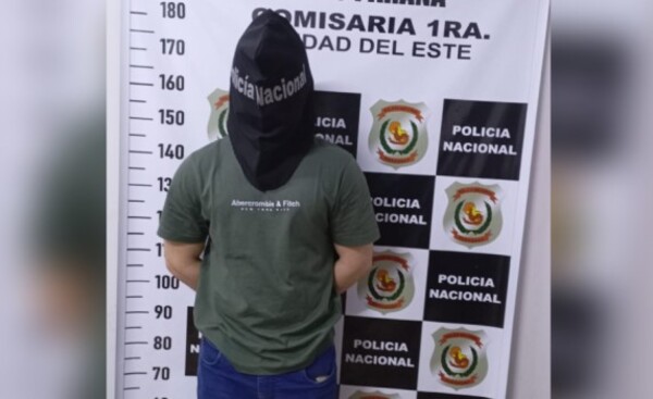Joven borracho chocó contra un árbol en el lago de la República