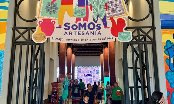 ueno bank celebra el éxito de la Feria de Artesanía Somos 2024