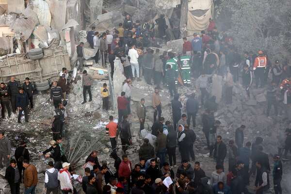 Al menos 45 muertos en ataques israelíes en Gaza, según fuentes palestinas - Mundo - ABC Color