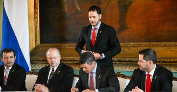 La Nación / Paraguay aumenta penas por abuso de menores