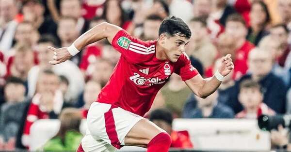 La Nación / Liverpool remonta y se aleja en la cima
