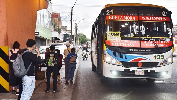 VMT lanza proyecto de reforma de transporte y pide opinión a usuarios