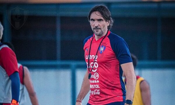 Versus / Primera movilización en Cerro con una llamativa ausencia