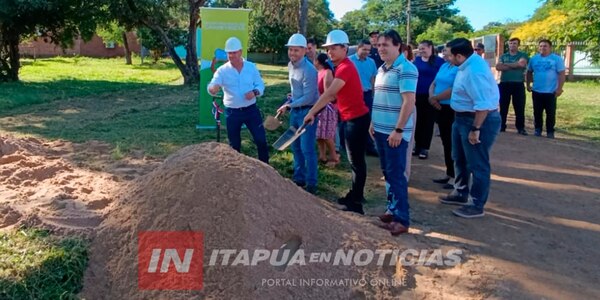 INICIAN CONSTRUCCIÓN DE EMPEDRADO EN EL B° ARROYO PORÁ DE CAMBYRETÁ - Itapúa Noticias