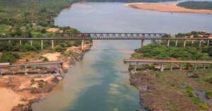 La Nación / Brasil: descartan riesgo de contaminación de ácido en puente caído