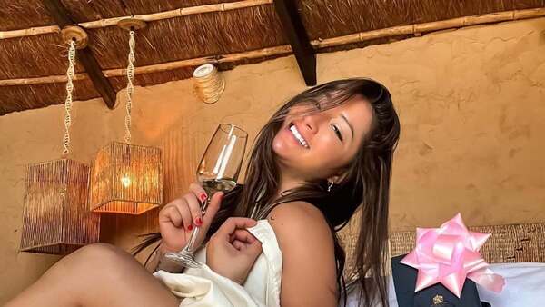 Pam Ruiz Díaz he’i que se bañará con champán para atraer el dinero