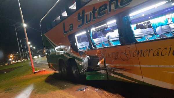 Un accidente de tránsito en Mbocayaty, y aprehendidos por supuesto abigeato informó la policía en Guairá