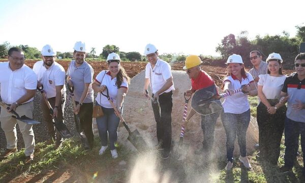 Realizan palada inicial para construcción de hogar de ancianos en Hernandarias