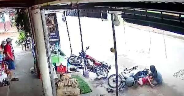 Diario HOY | Adolescente ebrio atropelló con su moto a una embarazada y su hija pequeña