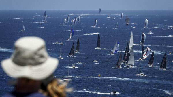 Versus / Dos participantes fallecen en la regata Sydney-Hobart