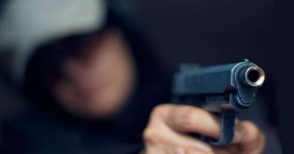 Diario HOY | Investigan homicidio de un joven de 20 años en CDE, apuntan a un familiar