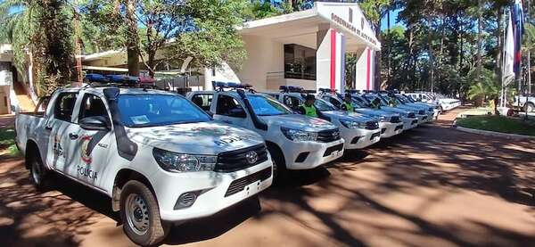 Entregan 20 patrulleras en Alto Paraná y un municipio sigue a la espera de un móvil - ABC en el Este - ABC Color