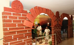 Pesebre temático inspirado en la Misión de la Santísima Trinidad