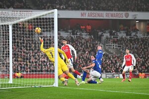 Versus / Arsenal cumple ante el Ipswich y se coloca como escolta del Liverpool en la Premier