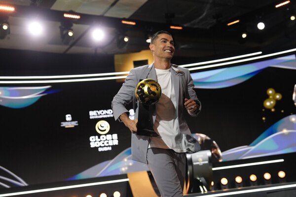 Versus / Cristiano Ronaldo, contundente: "Vinicius merecía el Balón de Oro"