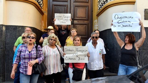 Peña se muestra a favor de intervenir la Caja Municipal
