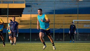 Versus / Luqueño sigue reforzando su plantel para el 2025
