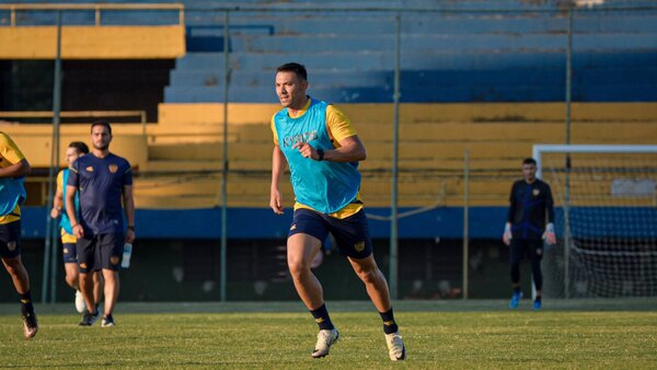 Versus / Luqueño sigue reforzando su plantel para el 2025