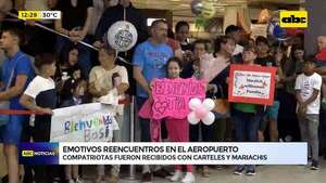 Abrazos de reencuentro en el aeropuerto: paraguayos siguen retornando por las fiestas - ABC Noticias - ABC Color