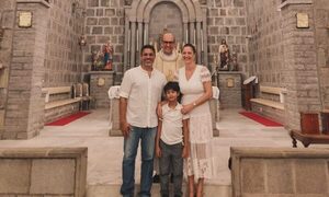 [GALERÍA]¡Mirá cómo Gisella Cassettai y su ména festejaron sus bodas de aluminio!