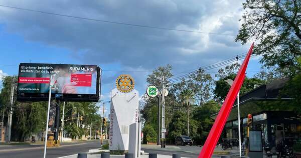 Otro sitio de San Bernardino declarado de interés turístico, el reloj solar