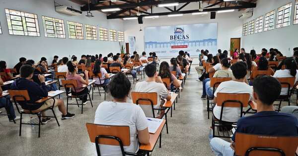 La Nación / Jóvenes tienen tiempo hasta el 3 de enero para postular a las Becas del Gobierno del Paraguay