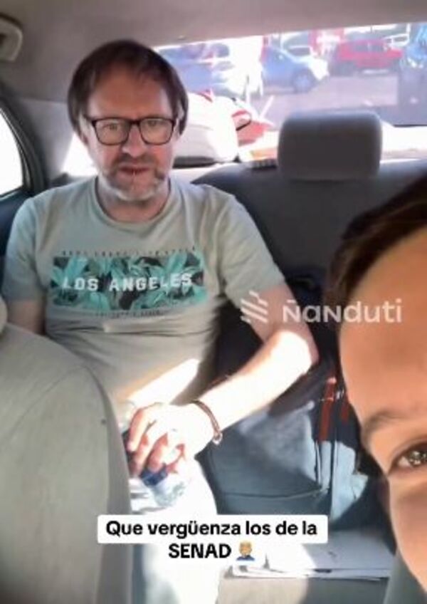 (VIDEO) Joven denuncia que agentes de la Senad le revisaron el “chorizo” a su papá
