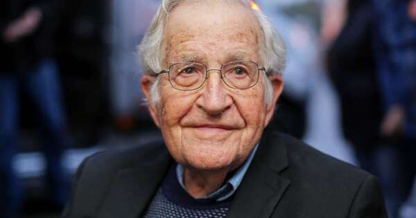 La Nación / Chomsky y el motor oculto del lenguaje humano