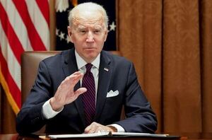 Biden dice que Putin "al parecer" es responsable del avión accidentado en Kazajistán - 1000 Noticias