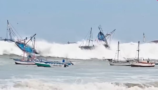 Olas de hasta 4 metros golpean a Perú, Chile y Ecuador - 1000 Noticias
