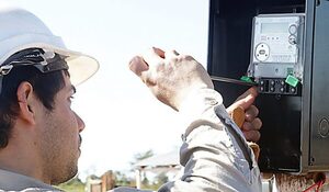 ANDE realiza más de 1.400 cortes en Itapúa por morosidad - ADN Digital