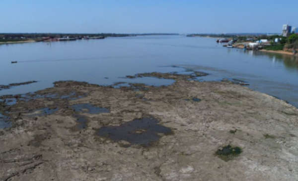 Río Paraguay registra nuevo descenso tras breve recuperación