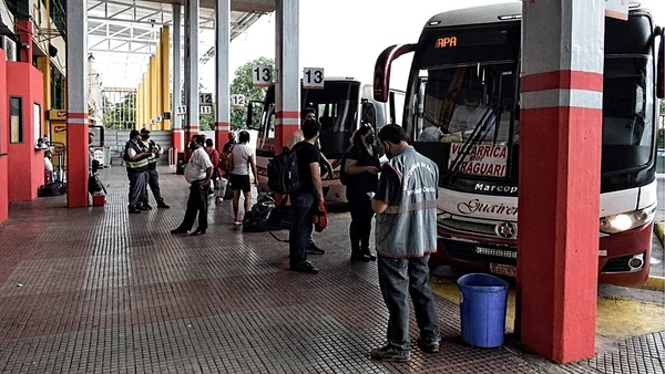 Denuncian Aumento de Tarifas de Transporte: Usuarios Indignados