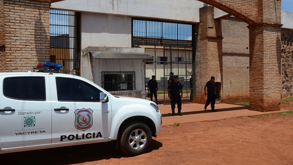 Reclusos de A Ultranza Buscan Controlar Cárceles