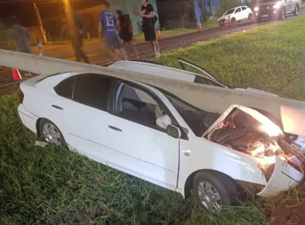 HOMBRE PROTAGONIZA GRAVE ACCIDENTE Y LUEGO HUYE DEL LUGAR
